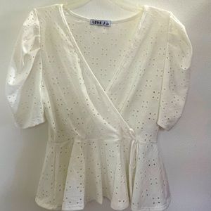 Beautiful shirt for women color white pearl